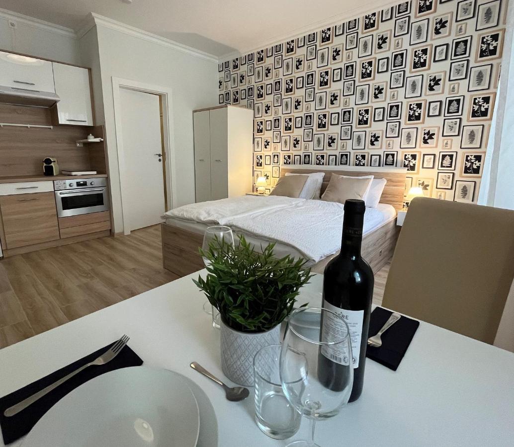 Camille Apartmanhouse Budapeste Exterior foto